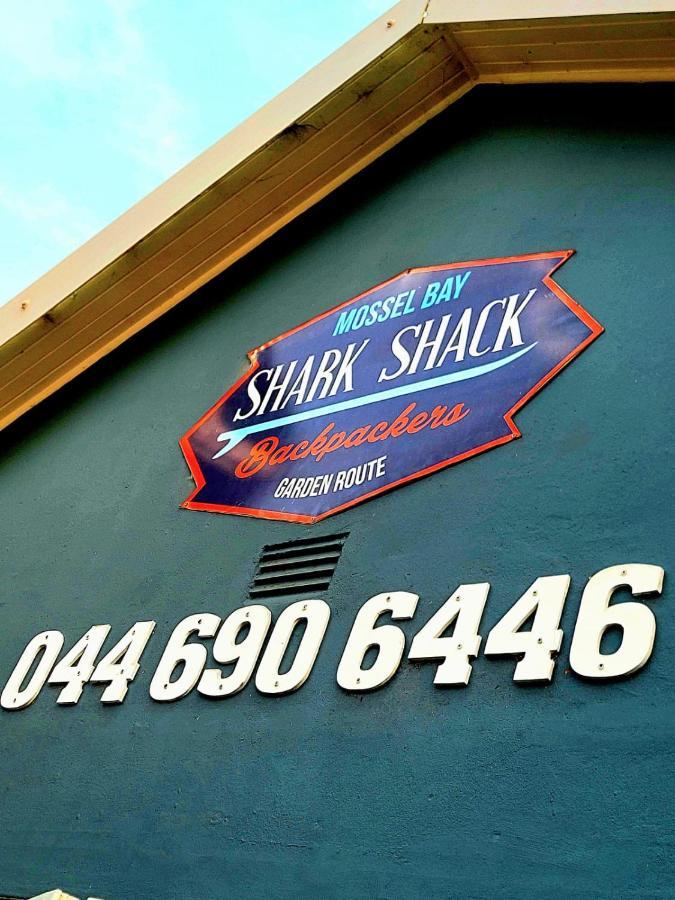 A Pousada Shark Shack Backpackers Mossel Bay Exterior foto